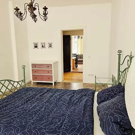 Goerlitzer Altbaucharme Mit Viel Platz Auf 76 Qm